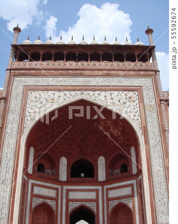 インド　タージマハル 55592674