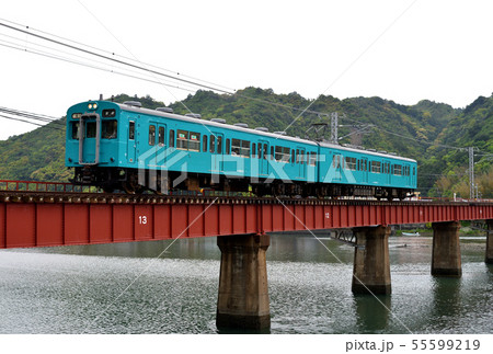 鉄橋を行くきのくに線105系普通電車2両 55599219