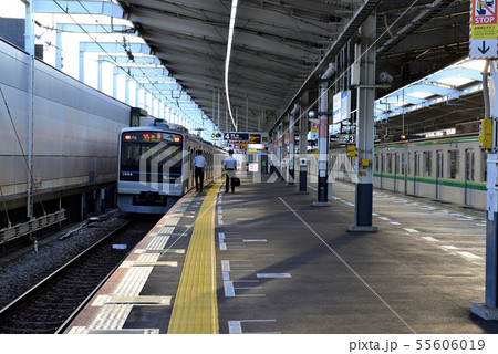 代々木上原駅ホーム　小田急線、千代田線 55606019