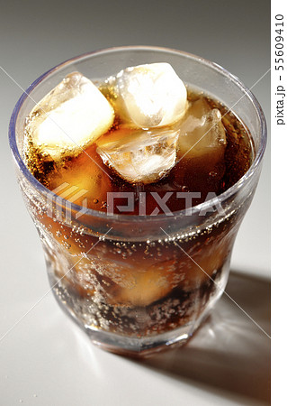 炭酸飲料 55609410