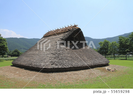 国史跡 平出遺跡　大型復元住居130号 55659298