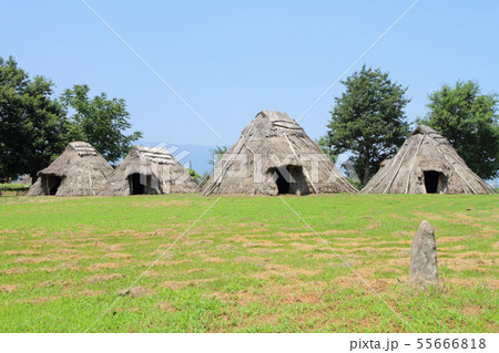 平出遺跡公園 縄文の村 立石と復元住居 55666818