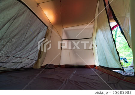 キャンプ場(テント内) キャンプ場(テント内) 55685982