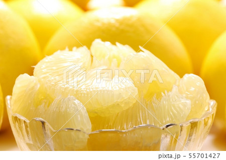 土佐ブンタン　剥き身　クローズアップ 55701427