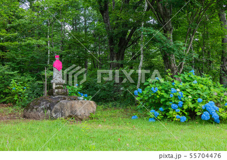 風切地蔵：夏　　　　　　北安曇郡白馬村 55704476