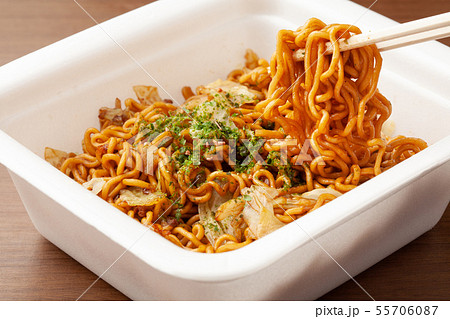 カップ焼きそば 55706087