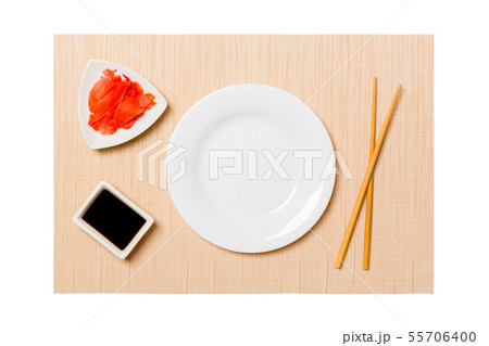 Empty oval white plate with chopsticks for sushi, Empty oval white plate with chopsticks for sushi, 55706400