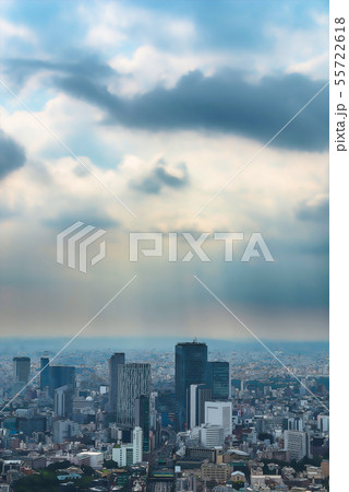 東京の都市風景 アニメ風のイラスト素材