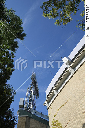 野球の聖地：甲子園球場 55728510