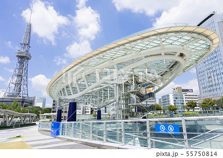 名古屋　栄　都市風景　オアシス21と中部電力 MIRAI TOWER なつぞら 55750814