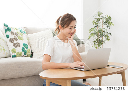 女性 副業 ネットビジネス 女性 副業 ネットビジネス 55781238