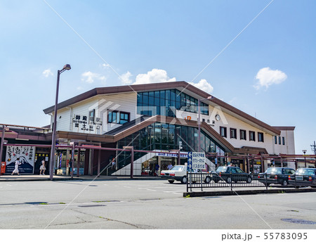 駅前風景　御殿場駅 55783095