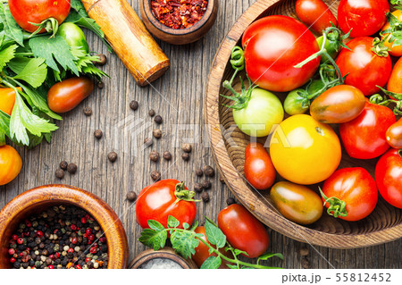 Autumn tomato preservation Autumn tomato preservation 55812452