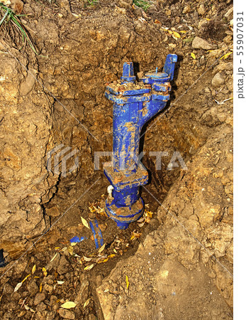 Breakthrough city drink water system. Repairing, 55907031