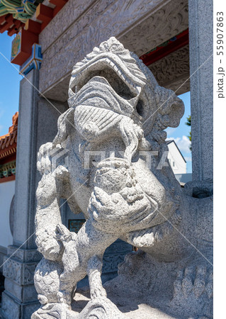 楼門の狛犬 徐福公園 楼門の狛犬 徐福公園 55907863