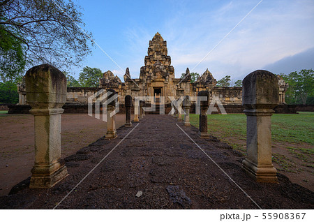 Sdok Kok Thom Ancient Temple 55908367