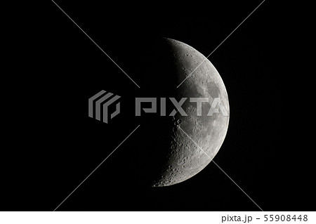 8月6日　月齢5.31　19時37分 55908448