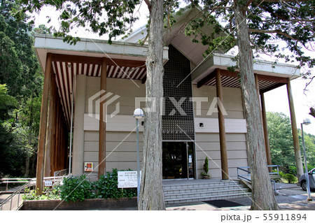 日本一低い中央分水界に隣接するいそべ神社の横にある　丹波市立水分れ資料館　兵庫県丹波市氷上町石生にて 55911894