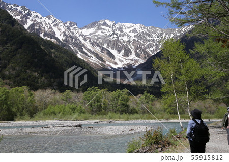 上高地で景色に感動 上高地で景色に感動 55915812