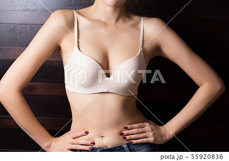 Beautiful body of woman 55920836