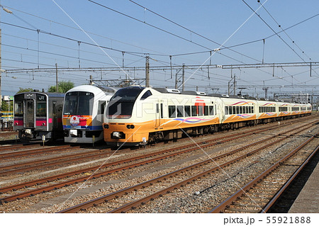 夕方の車庫 夕方の車庫 55921888