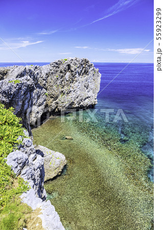 沖縄本島最北端の絶景 辺戸岬 沖縄本島最北端の絶景 辺戸岬 55923299