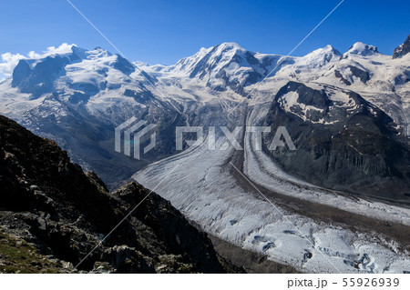 【スイス ゴルナーグラート鉄道】 ゴルナーグラートからゴルナー氷河を 55926939