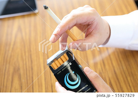 迷惑なタバコのイメージ 55927829