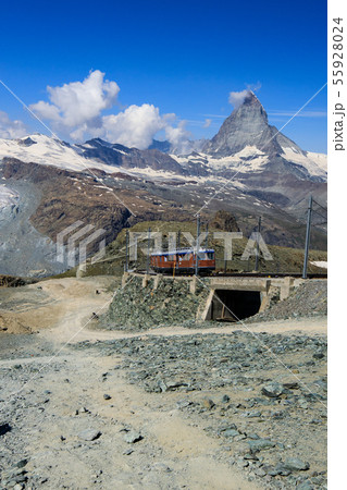 【スイス ゴルナーグラート鉄道】 マッターホルンとゴルナーグラート鉄道 【スイス ゴルナーグラート鉄道】 マッターホルンとゴルナーグラート鉄道 55928024