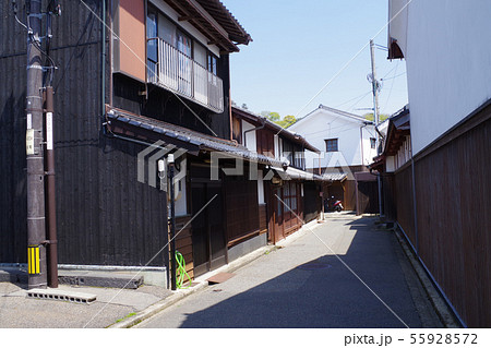 萩浜崎地区街並保存地区の建物と通り 55928572