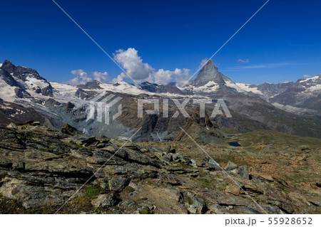 【スイス ゴルナーグラート鉄道】 マッターホルンと絶景 55928652