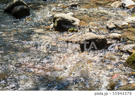 奥十曽渓谷の清流と石 55943379