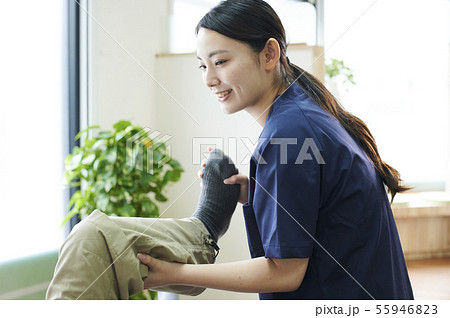 リハビリテーション　シニア　理学療法士 55946823