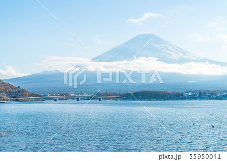 Mountain Fuji San at Kawaguchiko Lake. Mountain Fuji San at Kawaguchiko Lake. 55950041