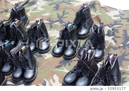 軍隊 大群 アーミー 55953177