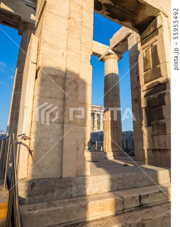 Propylaea gate entrance of Acropolis in Athens Propylaea gate entrance of Acropolis in Athens 55955492