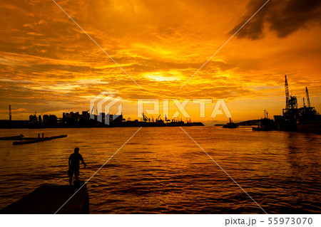 台湾 夕暮れ 夕日 55973070
