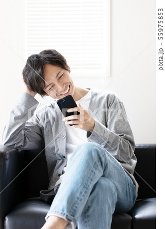 恋愛　スマホゲーム　コミュニケーション 55975853