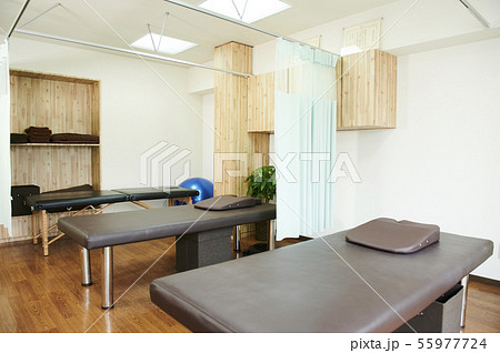 リハビリテーション 整骨院 病院 リハビリテーション 整骨院 病院 55977724