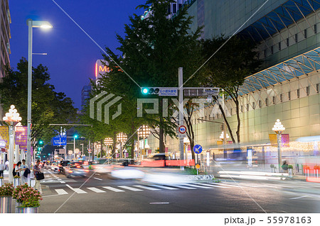 名古屋市中区栄　広小路呉服町交差点　広小路通 55978163