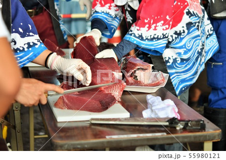 マグロの解体ショー 素材　背景　阿久根市　鹿児島県 55980121