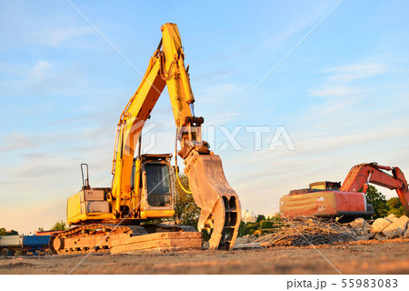Excavator on a construction site  55983083
