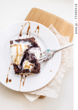 Classic chocolate dessert with a cup of coffee 55989418