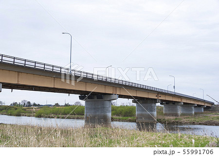 橋　橋梁　橋げた　橋脚　コンクリート 55991706