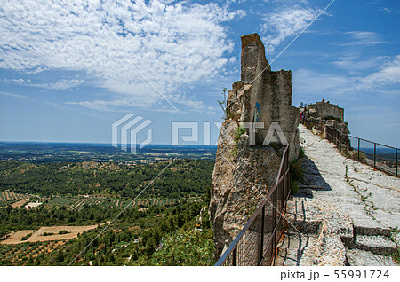 View of the Baux-de-Provence castle 55991724
