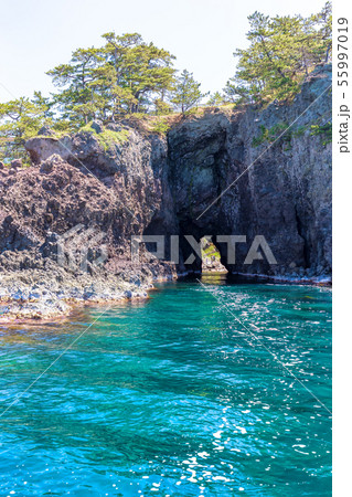 能登金剛　(5月　快晴　昼) 55997019