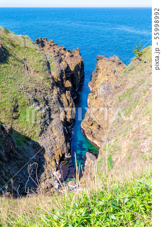 義経の舟隠し (5月 晴れ) 義経の舟隠し (5月 晴れ) 55998992