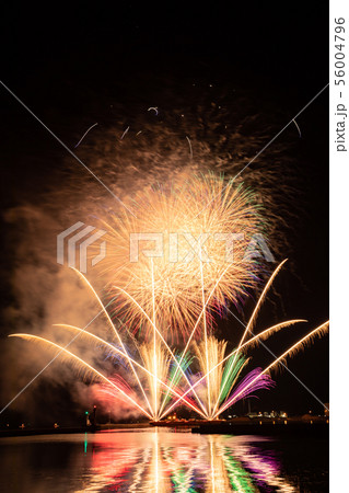 さいき神武の火まつりの花火 56004796