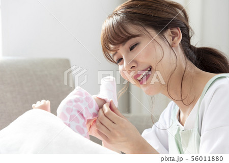 あかちゃん乳幼児保育園 56011880