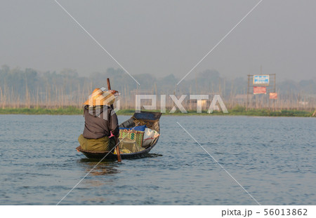 Catching fish on Inle Lake, Myanmar Catching fish on Inle Lake, Myanmar 56013862
